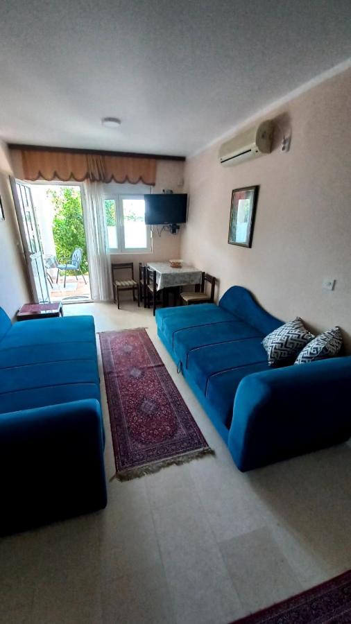הרצג-נובי Apartments Dikan מראה חיצוני תמונה